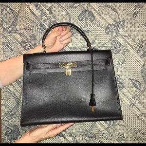 Black leather box bag